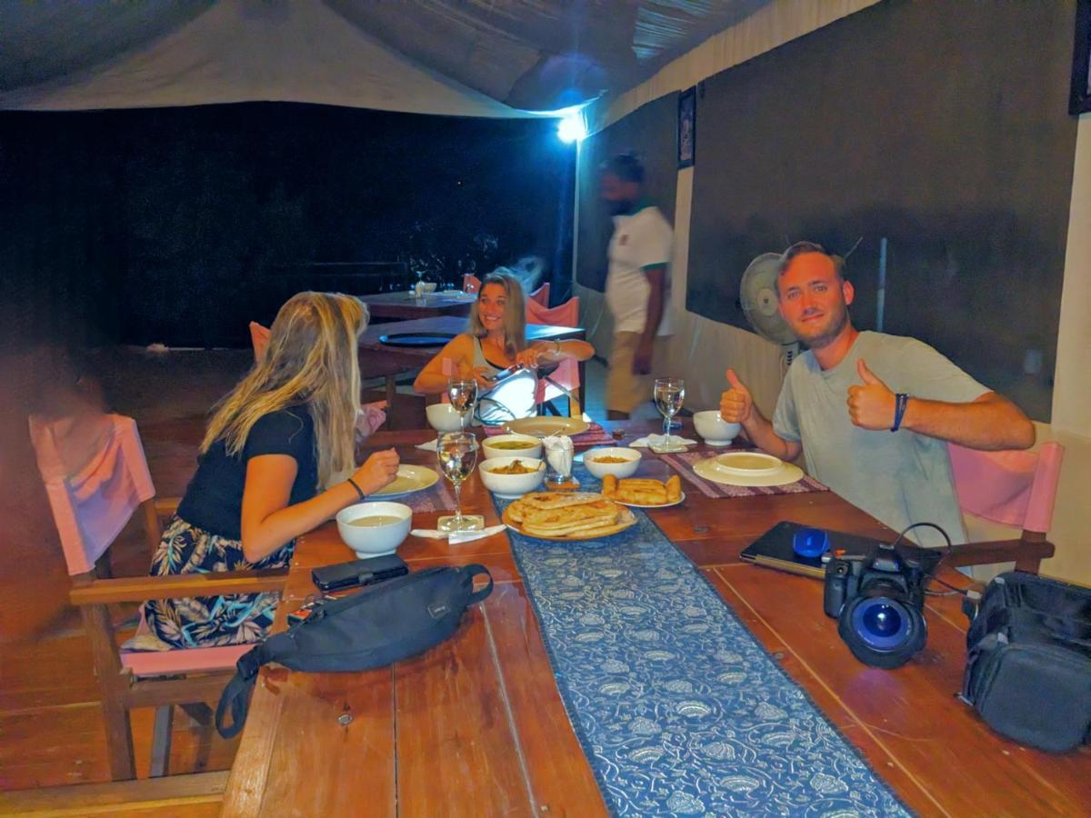 Yala Hotel Lion -Air Conditioned High Luxury Safari Camp 外观 照片