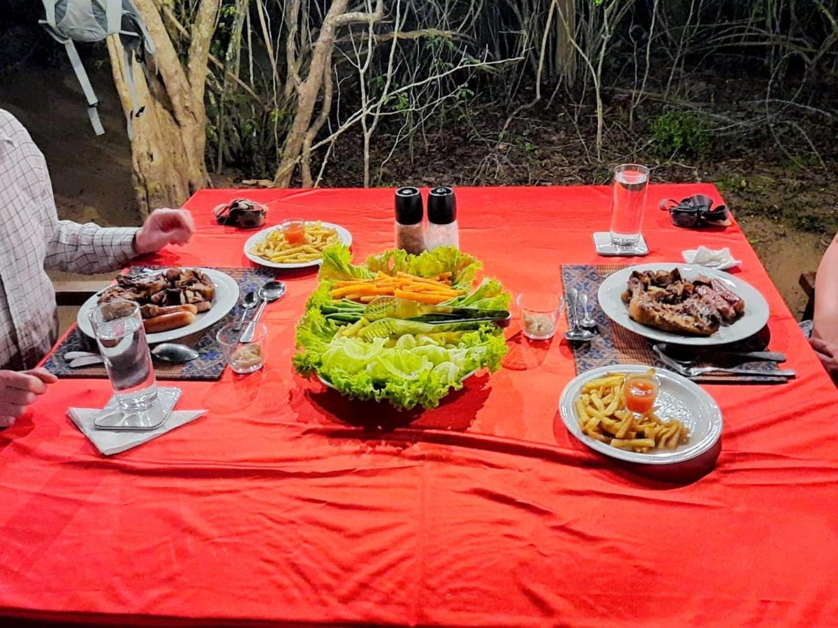 Yala Hotel Lion -Air Conditioned High Luxury Safari Camp 外观 照片