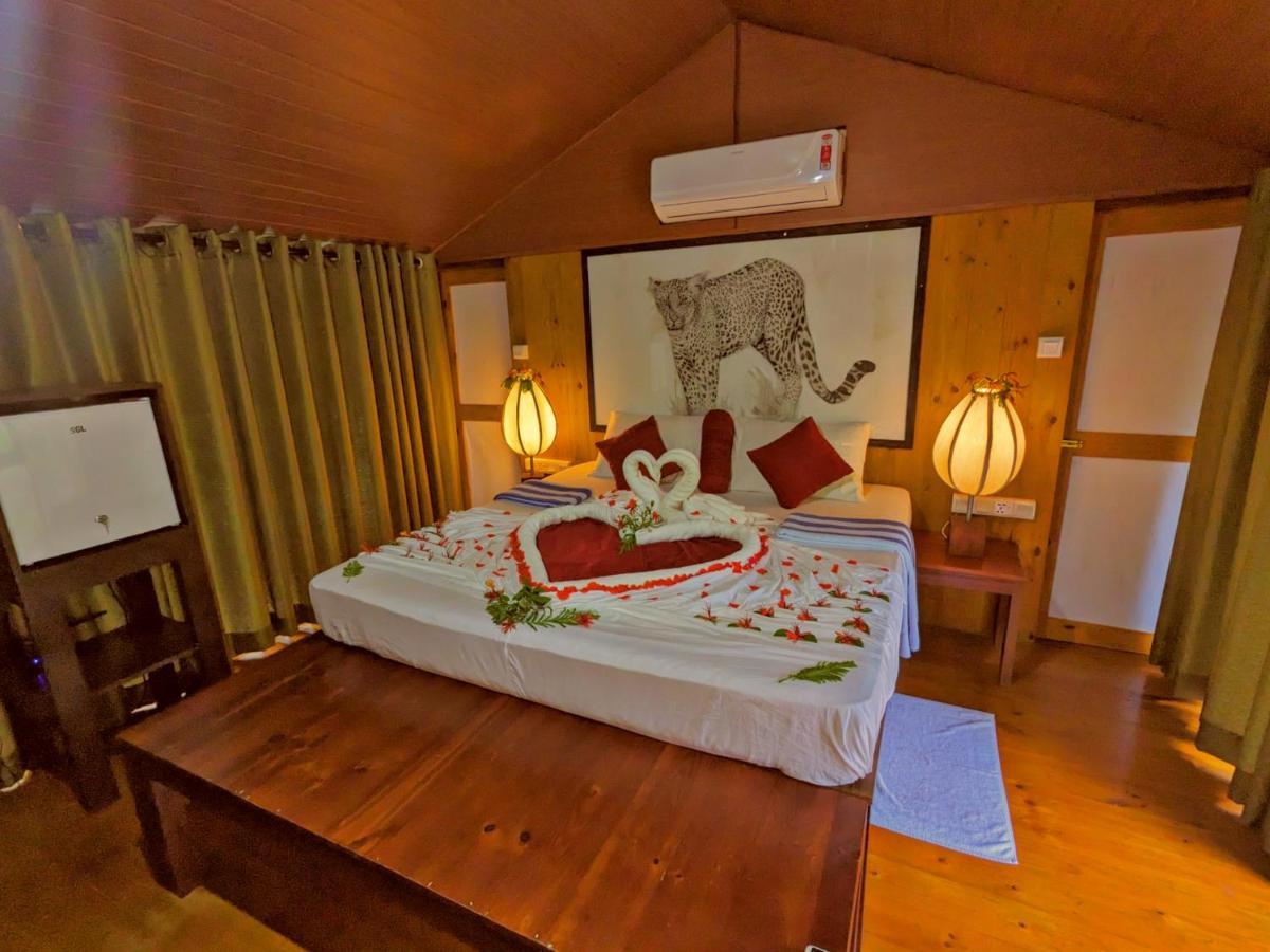 Yala Hotel Lion -Air Conditioned High Luxury Safari Camp 外观 照片